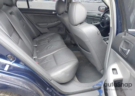 2005 Honda Accord 2.4 Ex z USA, uszkodzony, nr VIN 1HGCM56835A056481